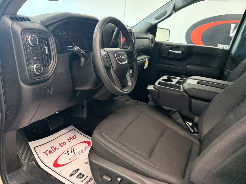 New 2026 GMC Sierra 1500 Pro w/ Graphite Edition AWD/4WD image 9