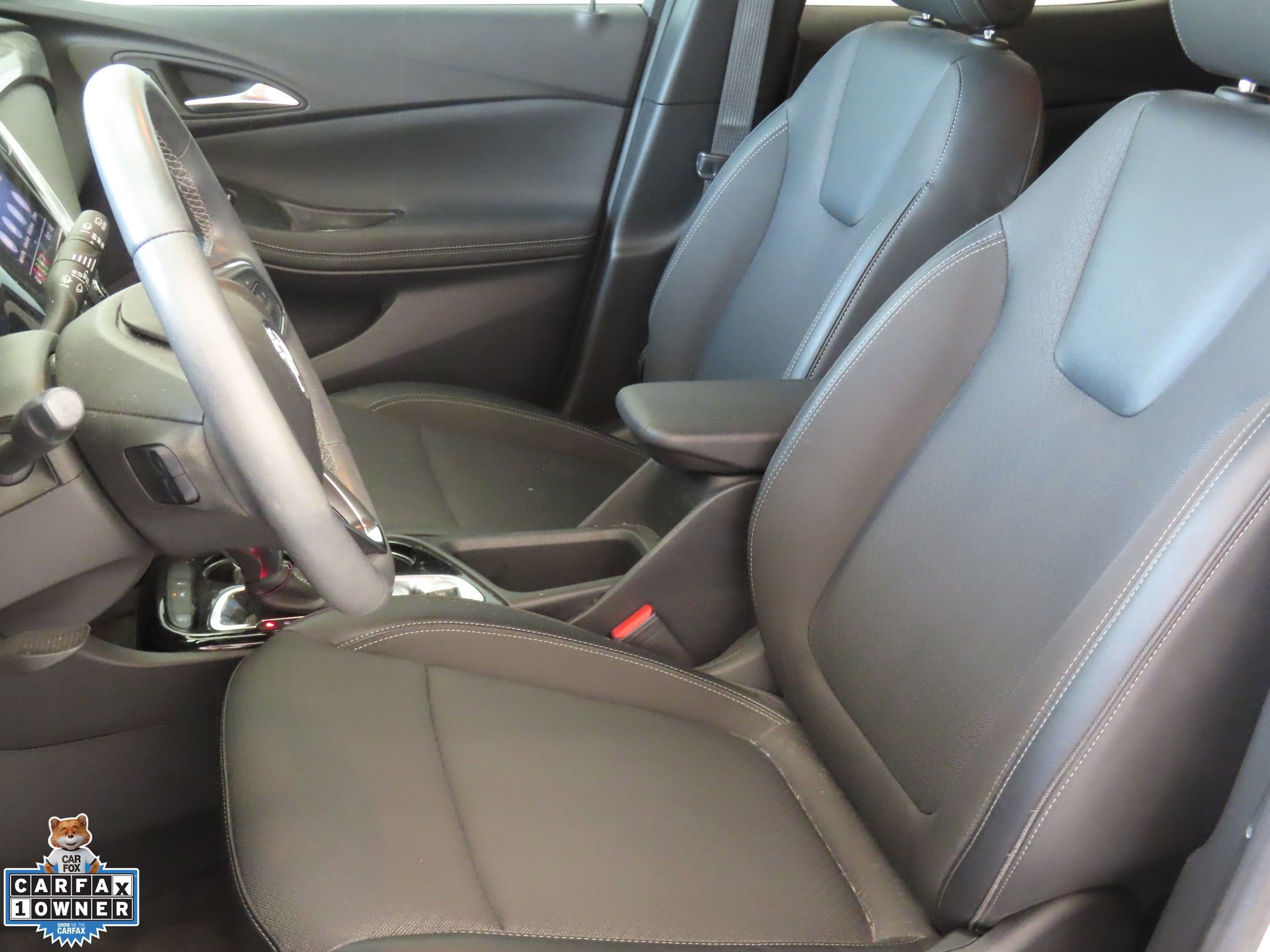 Used 2023 Buick Encore GX Select w/ Sport Touring Package FWD image 11