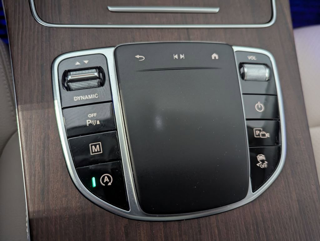 Used 2020 Mercedes-Benz GLC 300 image 45