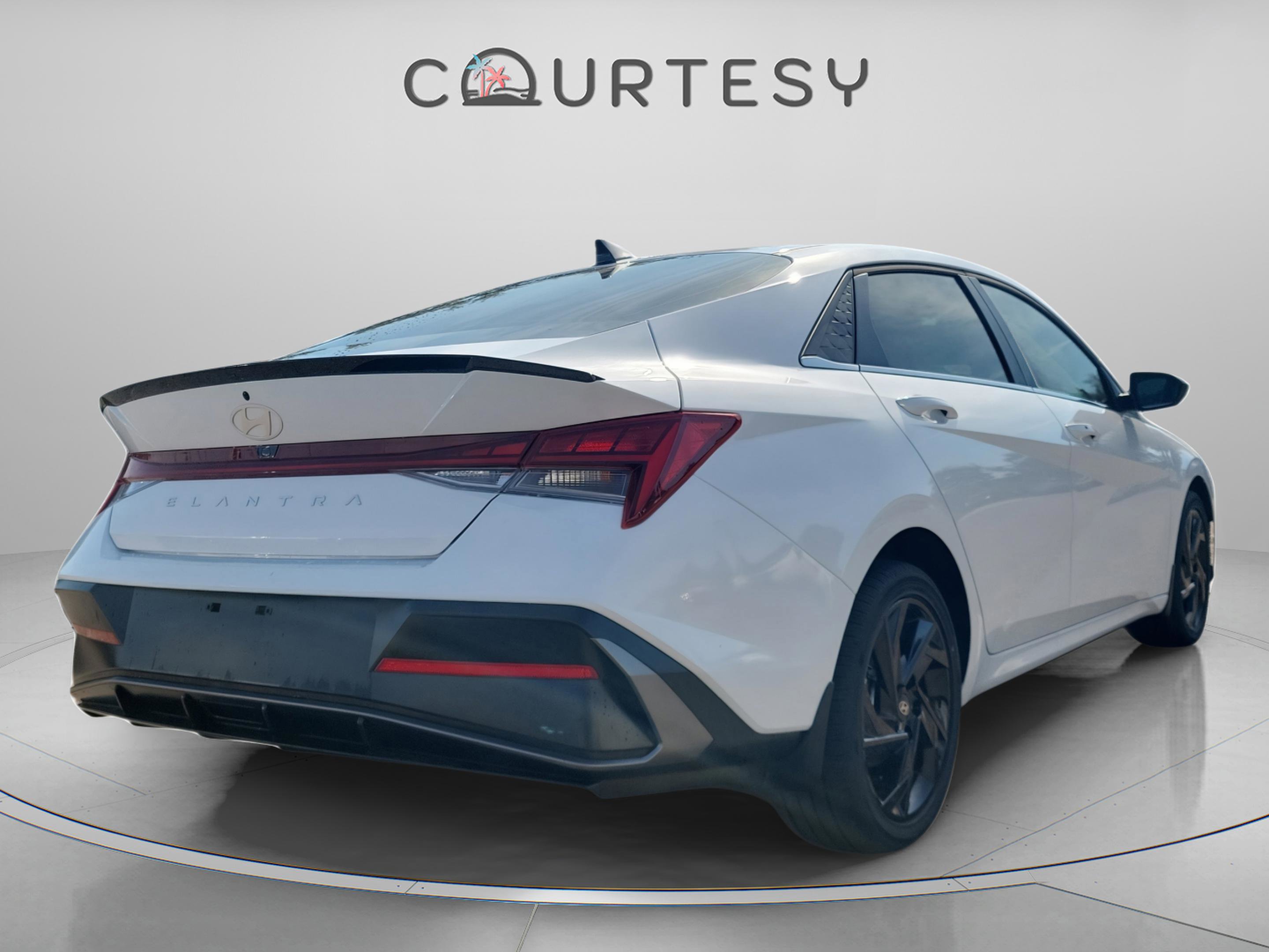 New 2026 Hyundai Elantra SEL Sport image 4