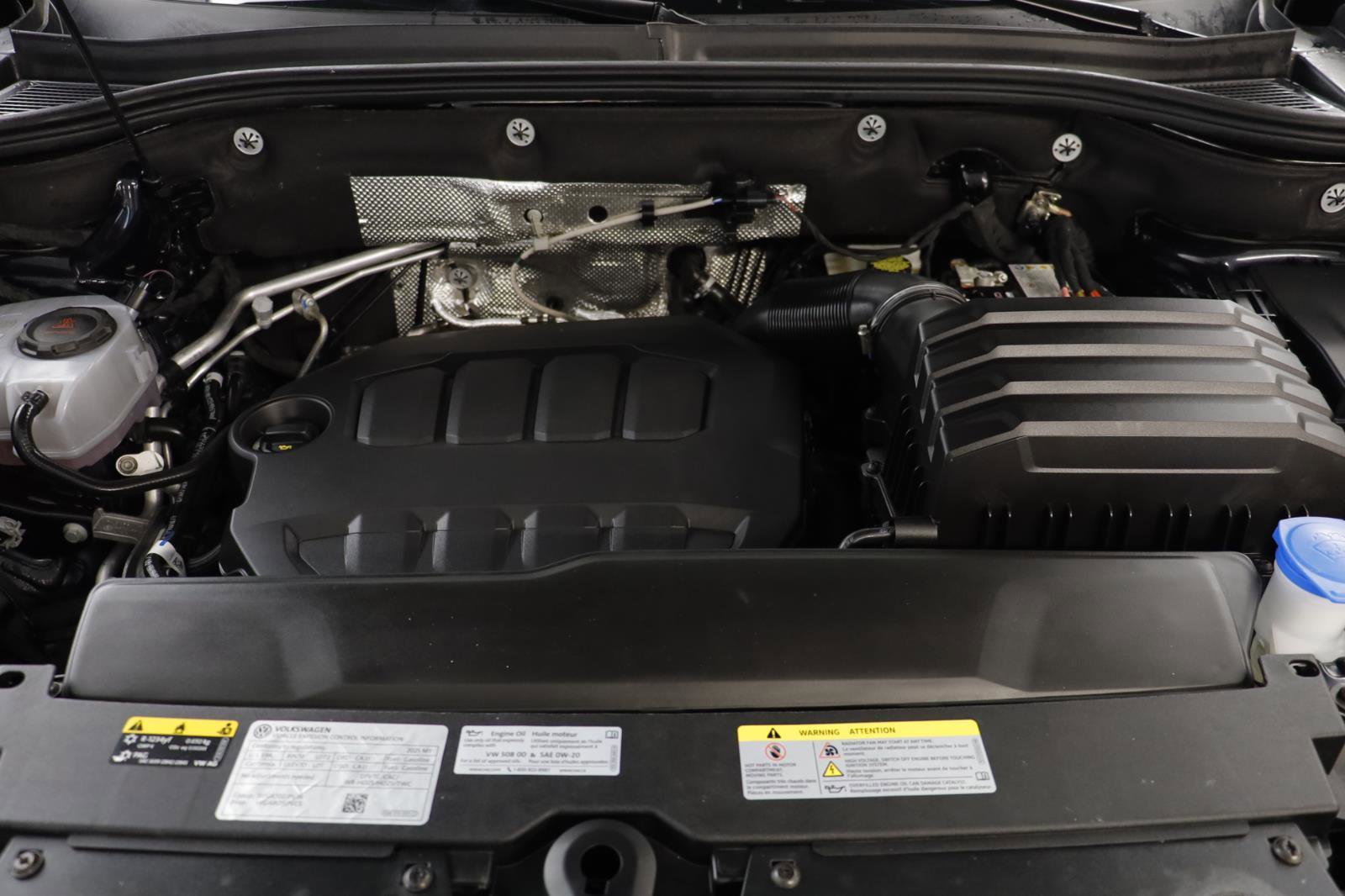 Used 2025 Volkswagen Atlas SE w/ Black Wheel Package image 22