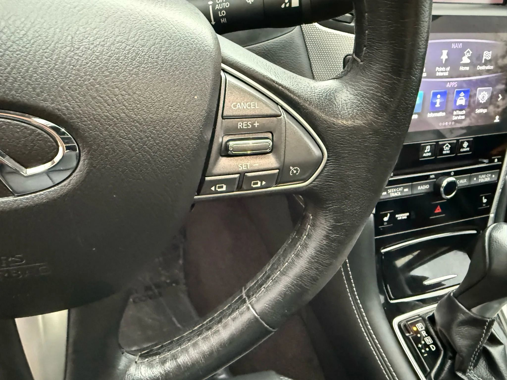 Used 2016 INFINITI Q50 3.0t Premium w/ Driver Assistance Package image 10