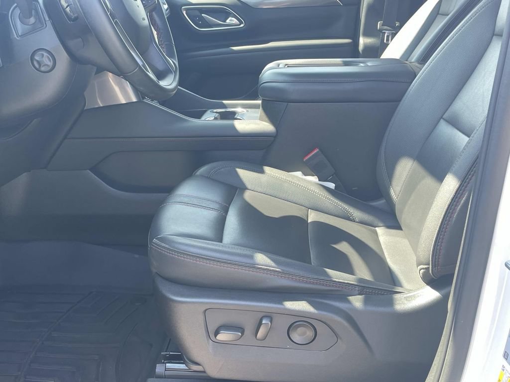 Used 2024 Chevrolet Tahoe RST w/ Luxury Package RWD image 21
