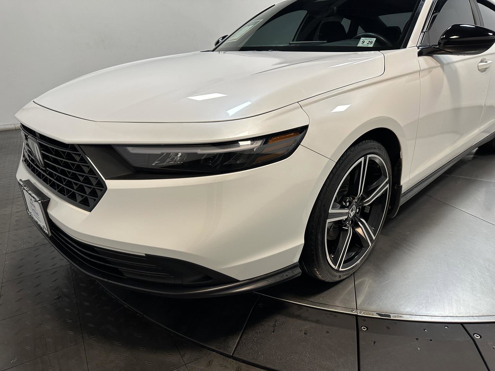 Certified 2024 Honda Accord Sport image 7