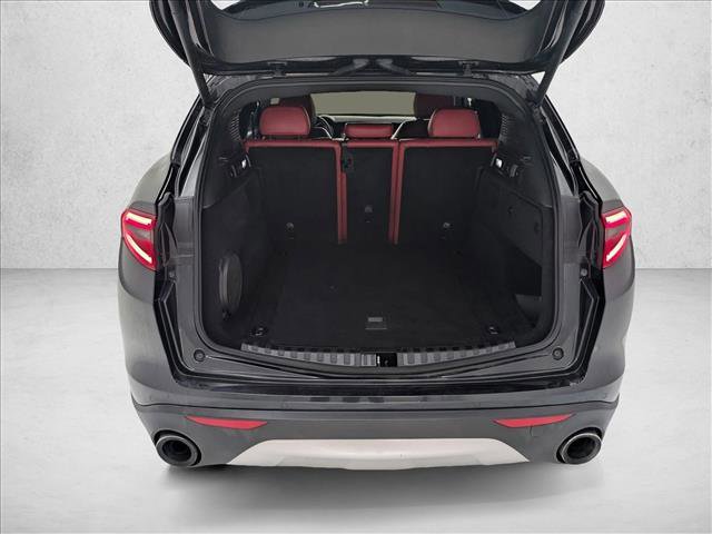 Used 2018 Alfa Romeo Stelvio Ti Sport image 6