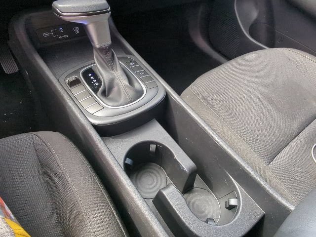 Used 2025 Hyundai Kona SEL FWD image 17