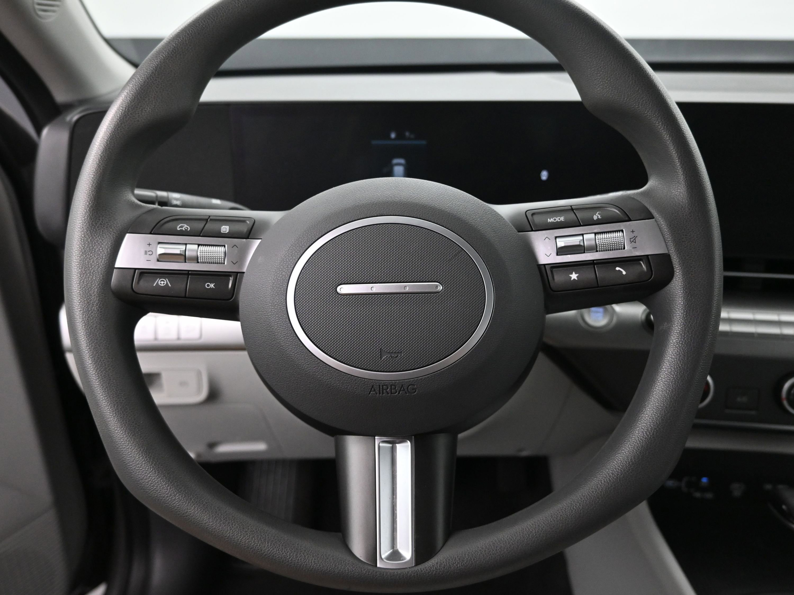 Certified 2024 Hyundai Kona SE AWD/4WD image 13