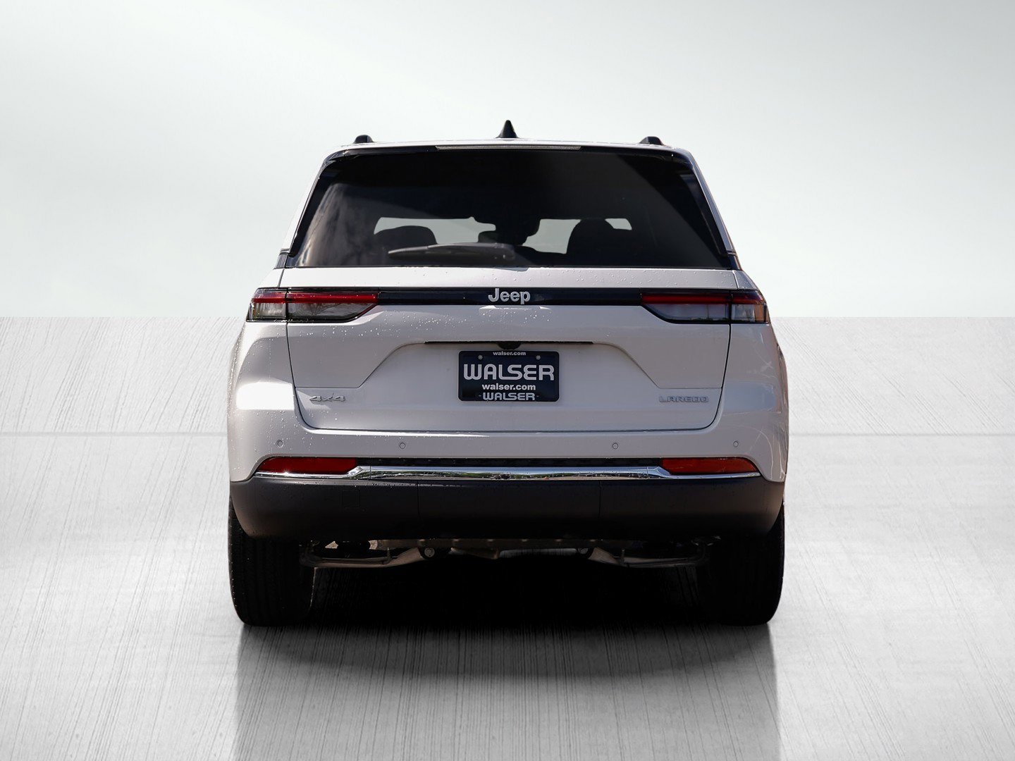 New 2025 Jeep Grand Cherokee Laredo image 5