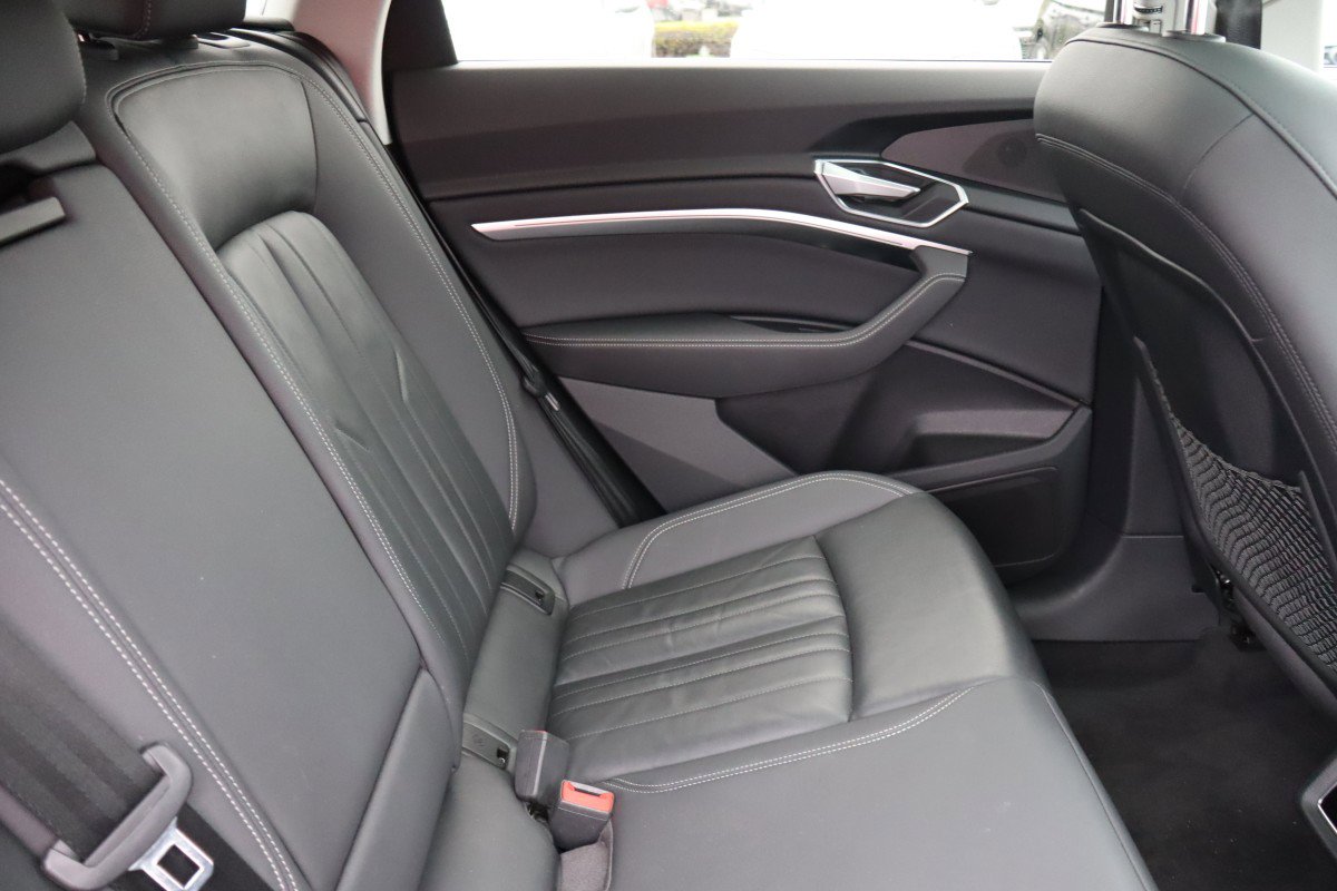 Used 2021 Audi e-tron Premium image 17
