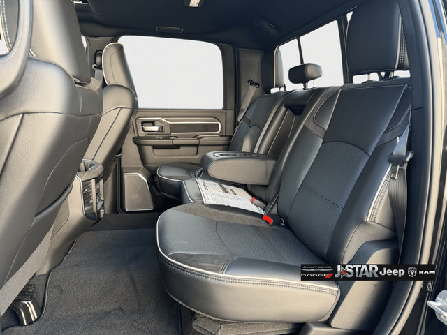 New 2026 RAM 2500 Laramie AWD/4WD image 16