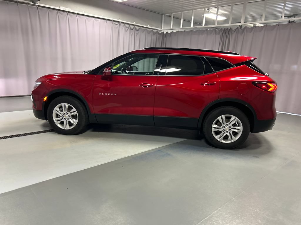Used 2021 Chevrolet Blazer LT AWD/4WD image 4