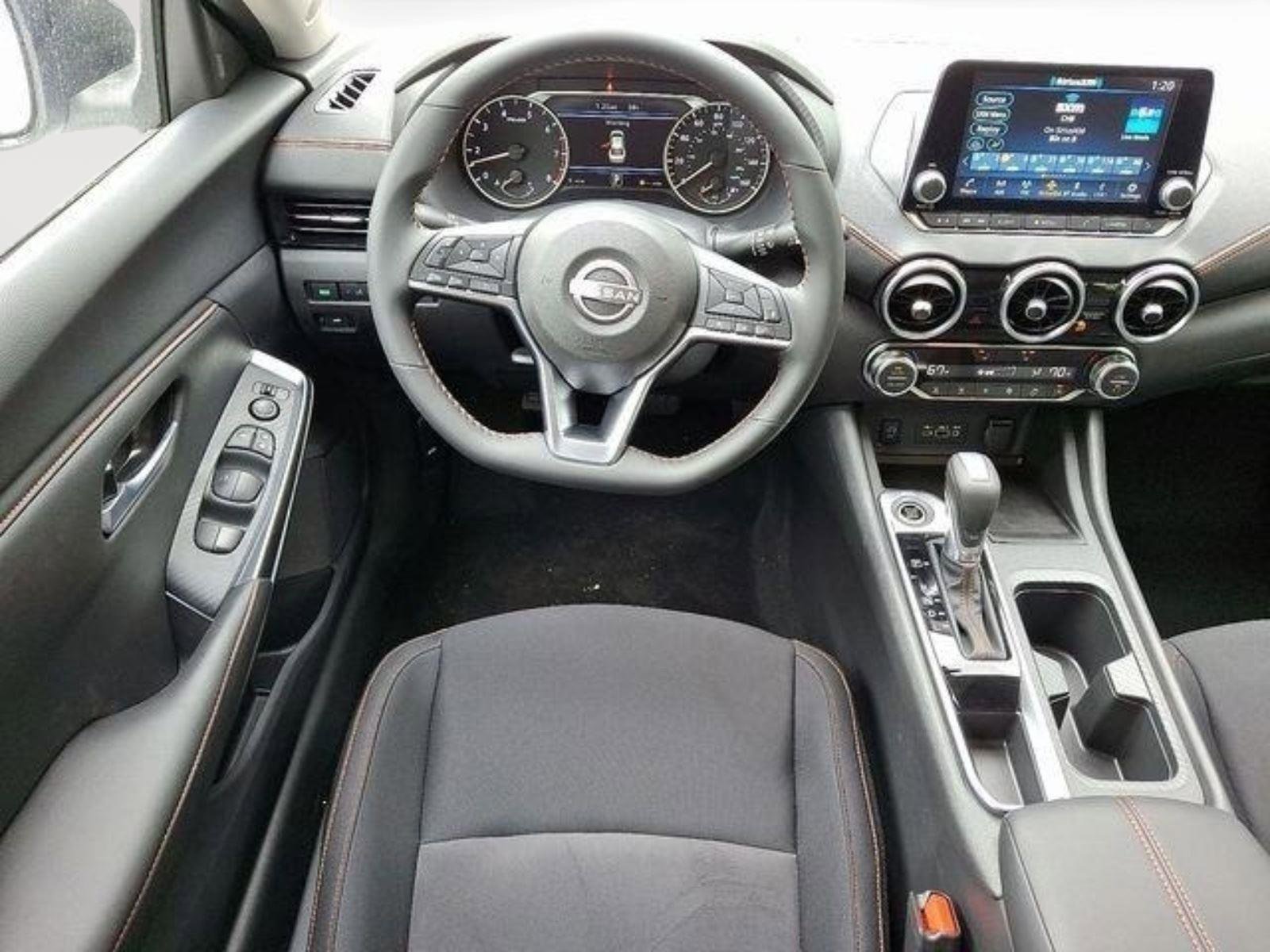 New 2025 Nissan Sentra SR w/ Midnight Edition FWD image 7
