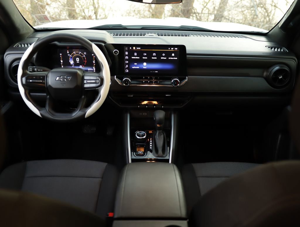 Certified 2023 Chevrolet Colorado Trail Boss w/ Technology Package image 21