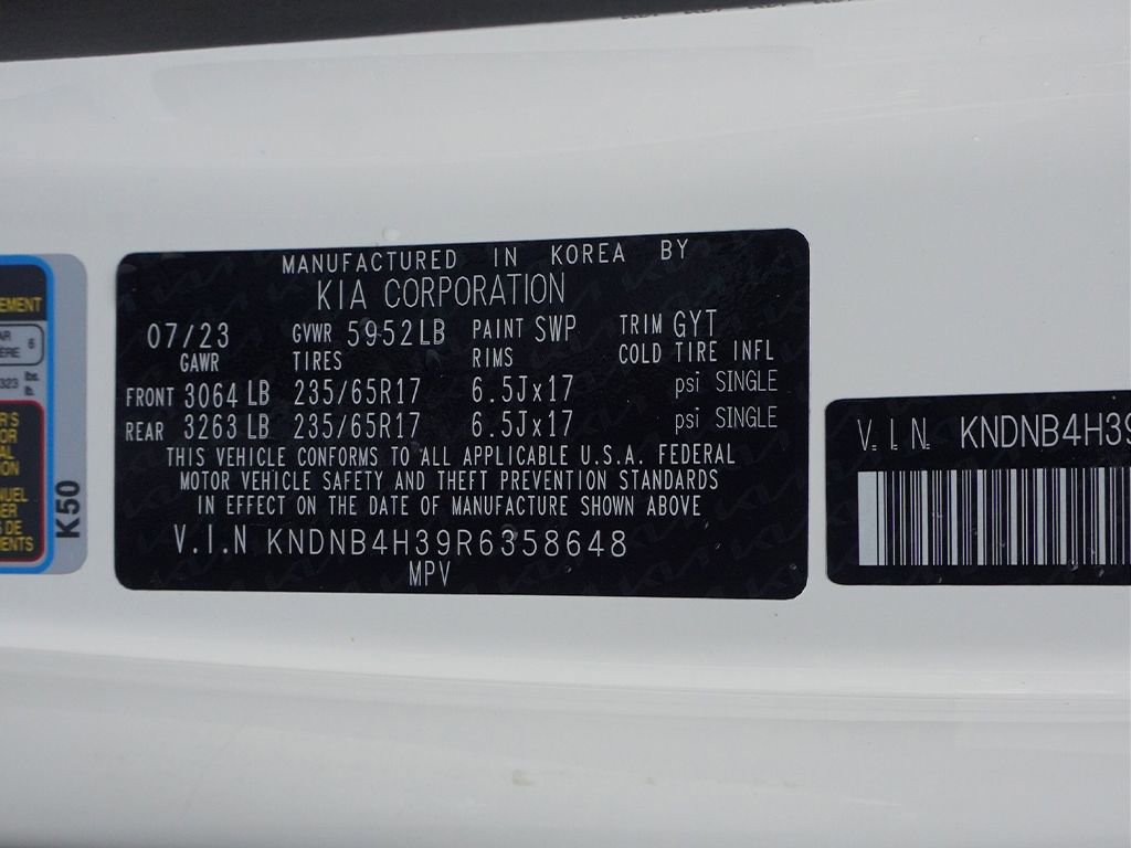 Used 2024 Kia Carnival LX FWD image 51