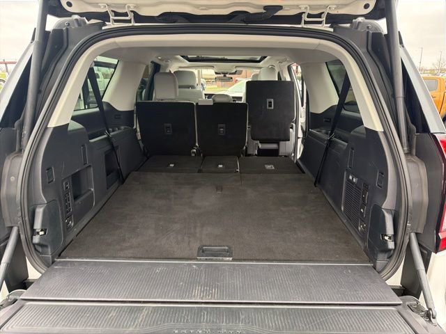 Used 2025 Ford Expedition Max Active image 30