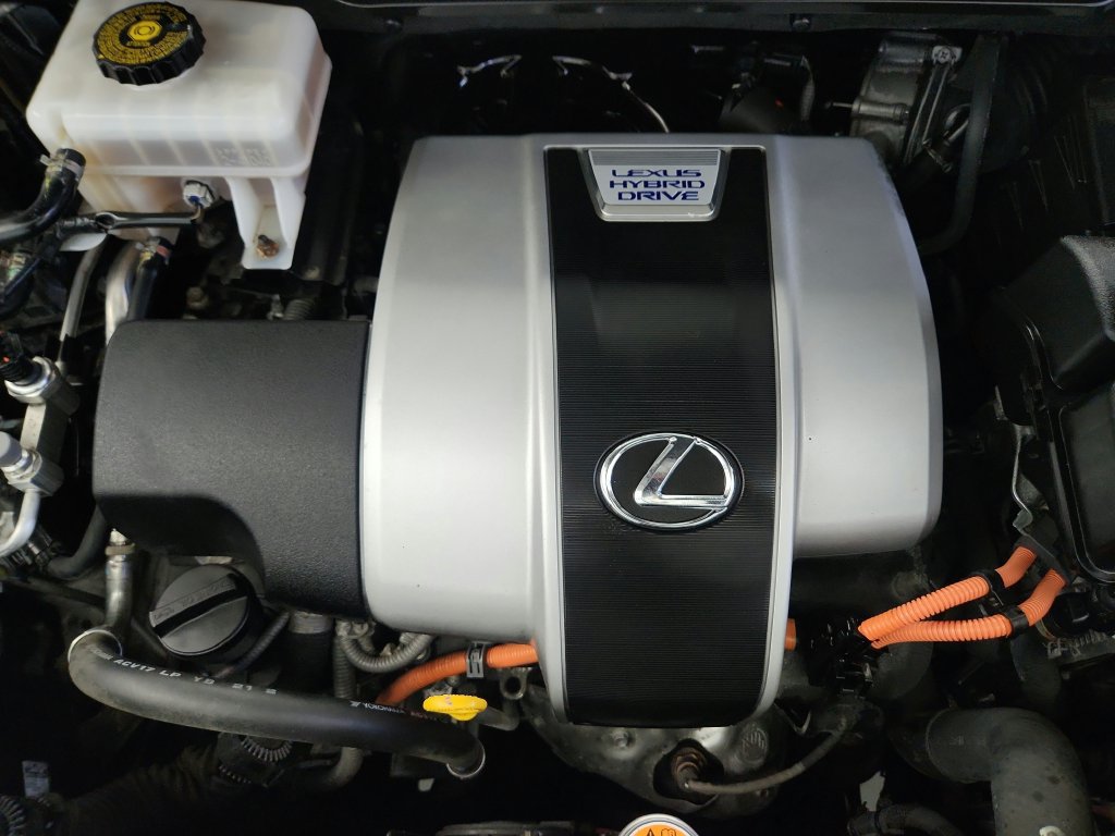 Used 2019 Lexus RX 450h AWD image 42