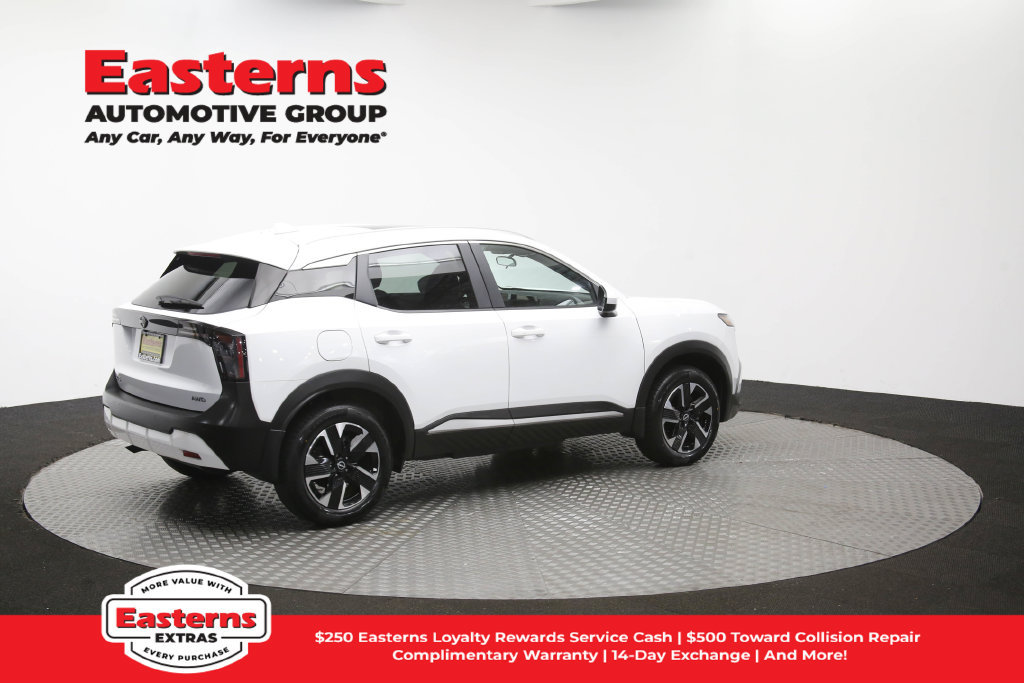 Used 2025 Nissan Kicks SV w/ SV Premium Package AWD/4WD image 45