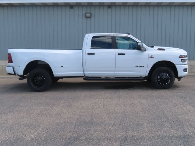 New 2026 RAM 3500 Big Horn AWD/4WD image 2