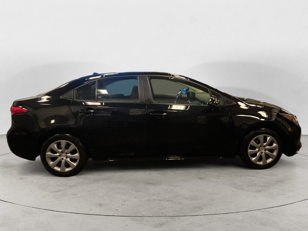 Used 2024 Toyota Corolla LE FWD image 6
