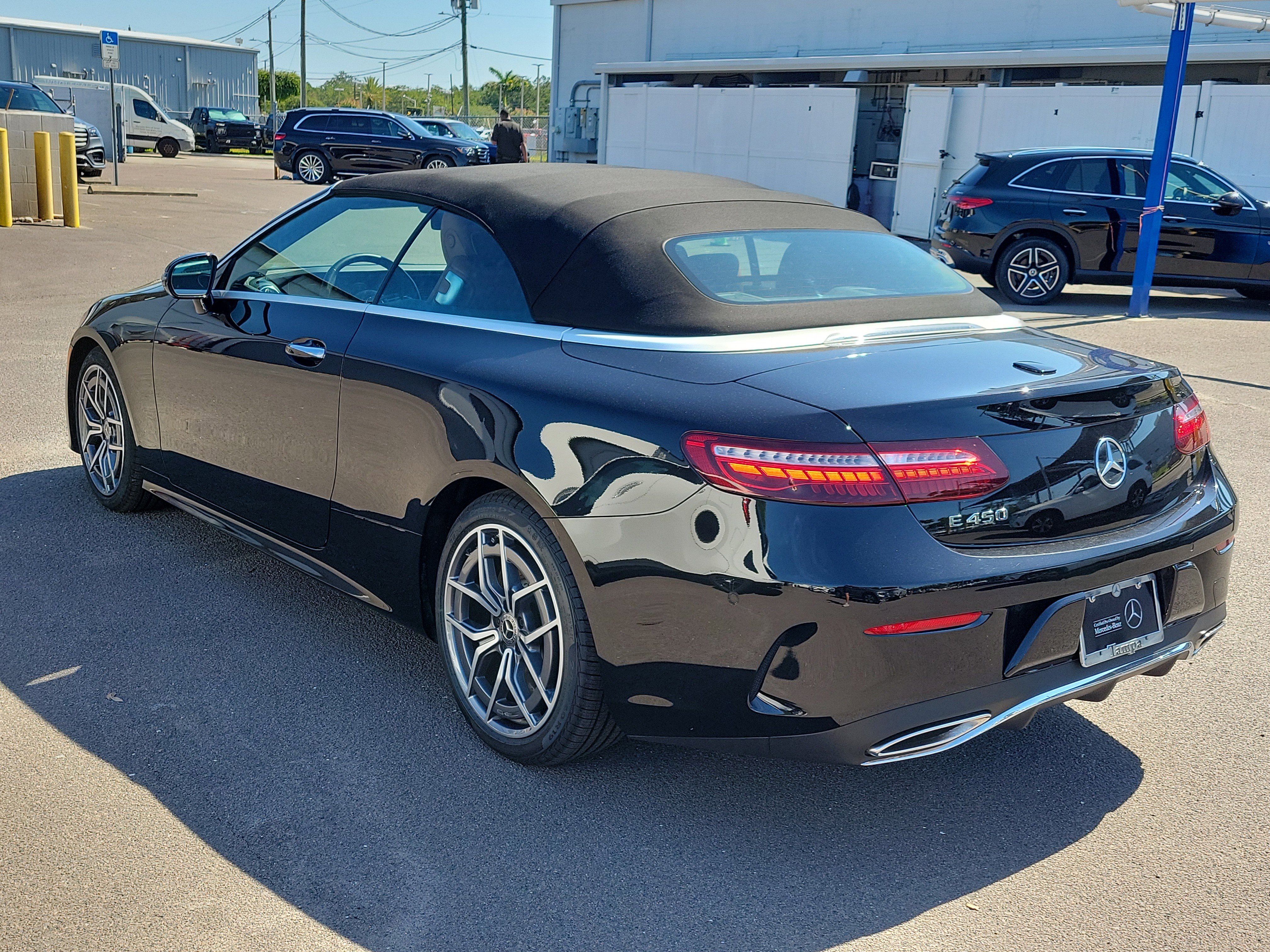 Used 2023 Mercedes-Benz E 450 Cabriolet image 4