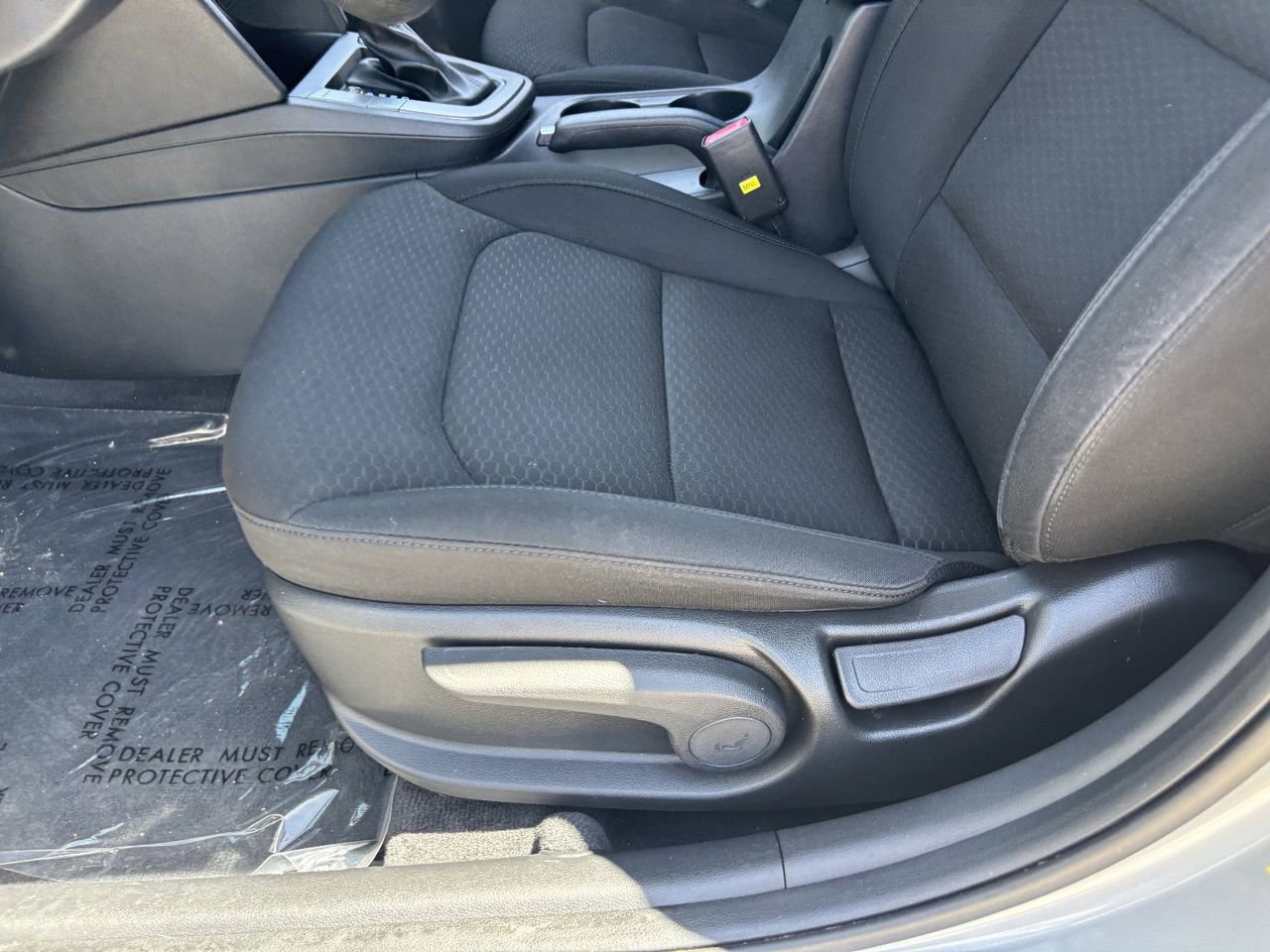 Used 2020 Hyundai Elantra Value Edition w/ Cargo Package (C1) FWD image 22