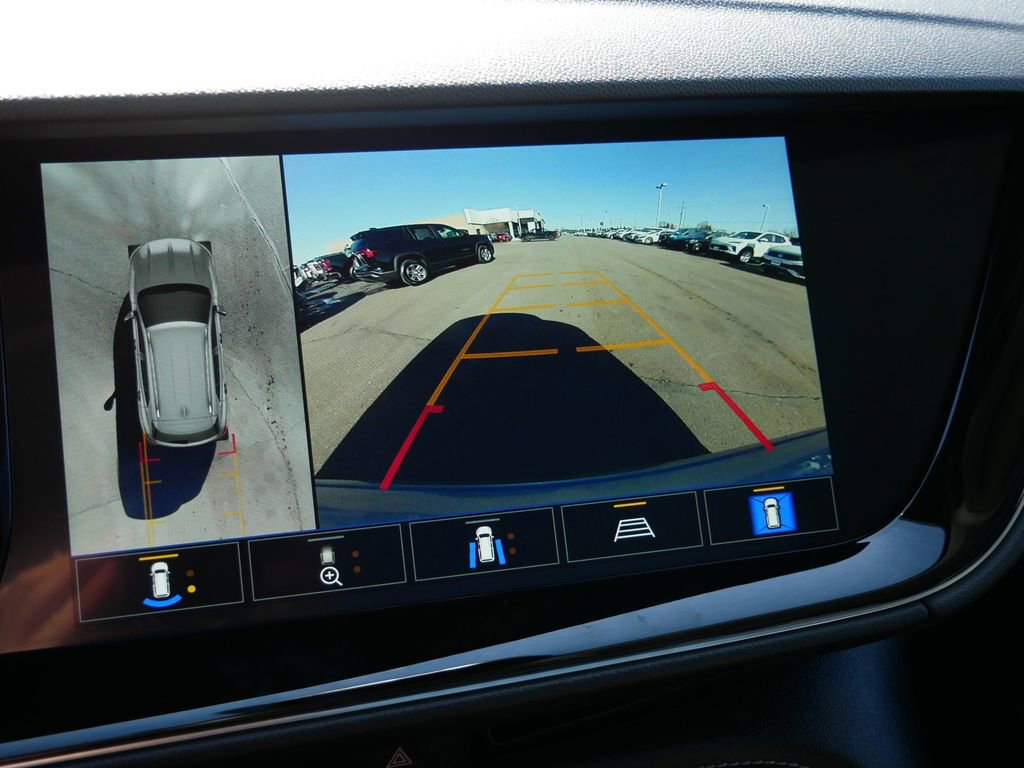 Used 2023 Buick Envision Avenir image 20