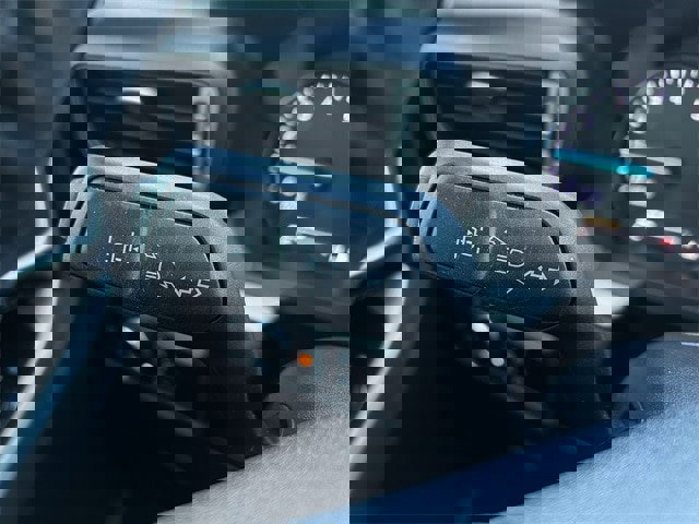 Used 2023 Ford Explorer XLT image 24