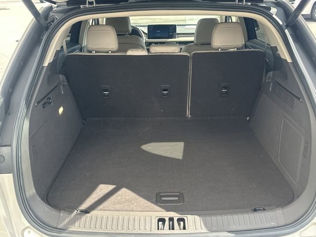 Certified 2023 Lincoln Nautilus FWD w/ Premium Package image 9