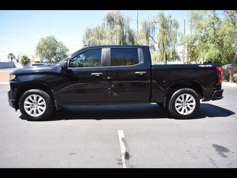 Used 2022 Chevrolet Silverado 1500 Custom w/ Safety Confidence Package AWD/4WD image 4