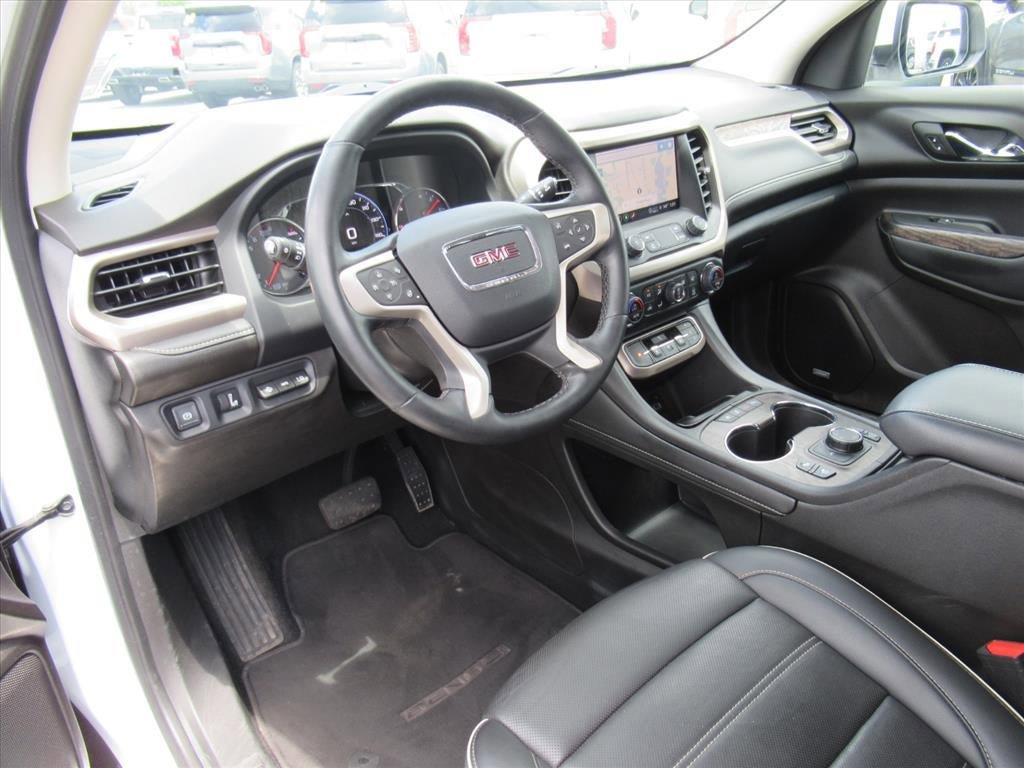 Used 2023 GMC Acadia Denali AWD/4WD image 15