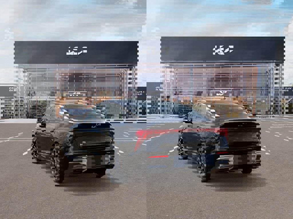 New 2026 Kia K5 EX image 4