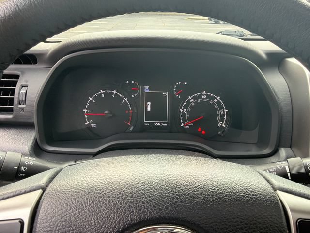 Used 2022 Toyota 4Runner SR5 Premium w/ Moonroof Package RWD image 33