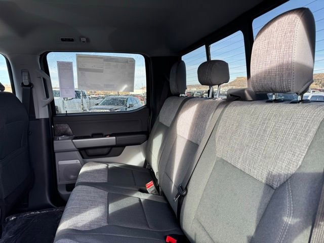 New 2026 Ford F250 XLT w/ XLT Premium Package image 15