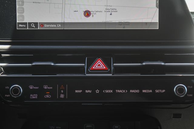 New 2026 Kia Niro SX Touring FWD image 6