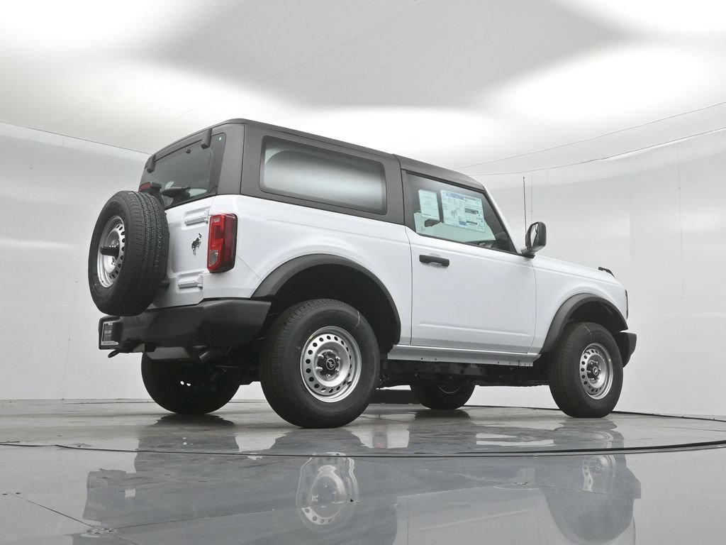 New 2026 Ford Bronco 2-Door AWD/4WD image 40