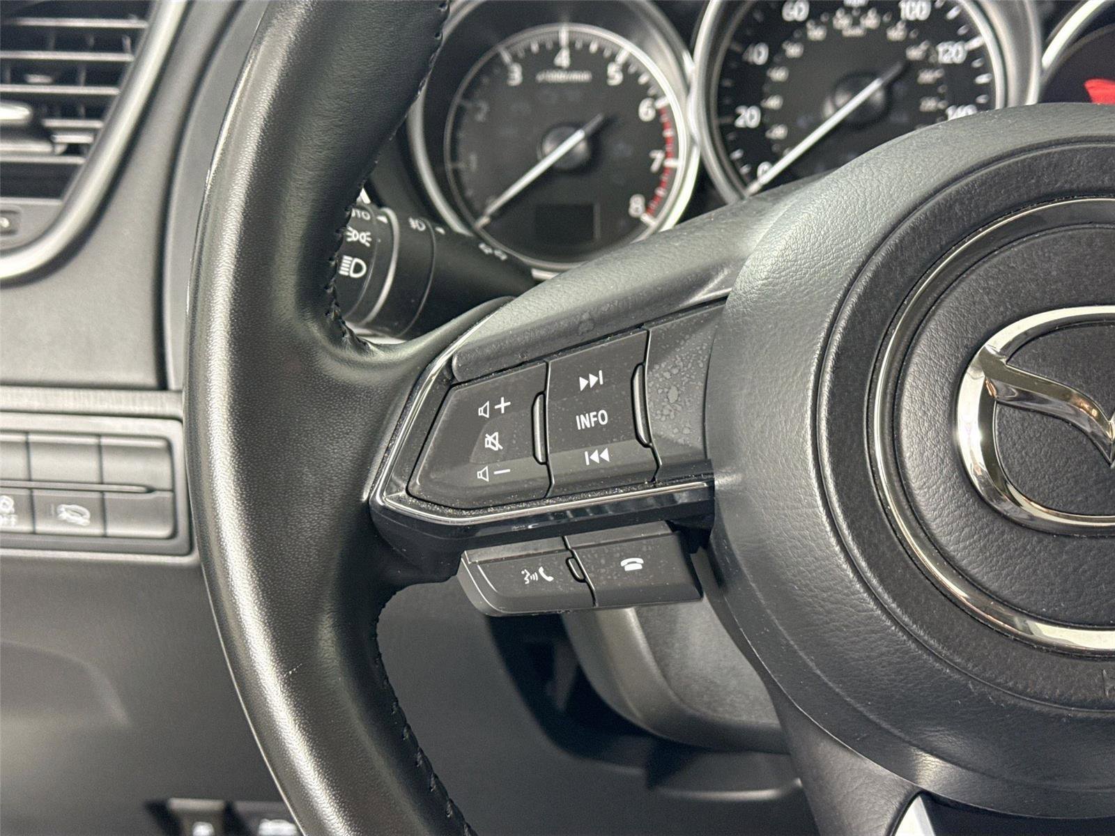 Certified 2023 MAZDA CX-9 Touring image 16