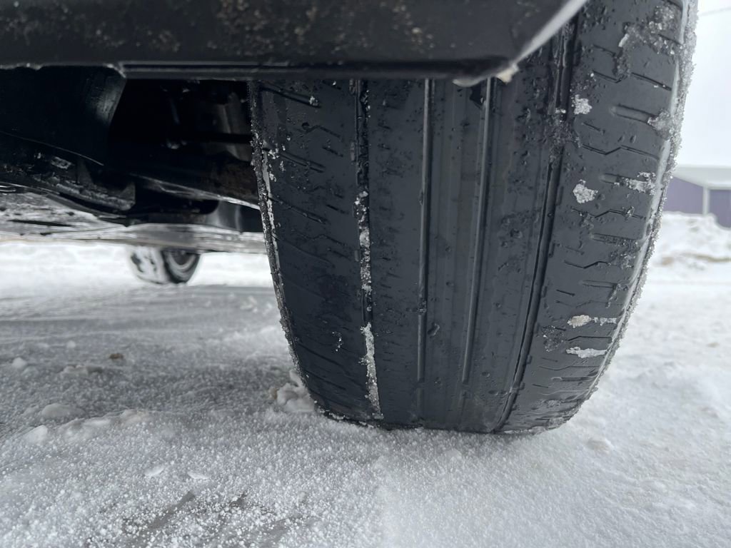 Used 2022 Toyota RAV4 XLE image 28