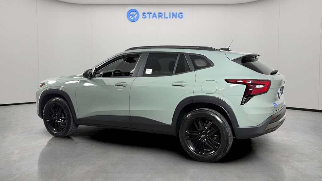 Certified 2025 Chevrolet Trax ACTIV w/ Driver Confidence Package FWD image 4