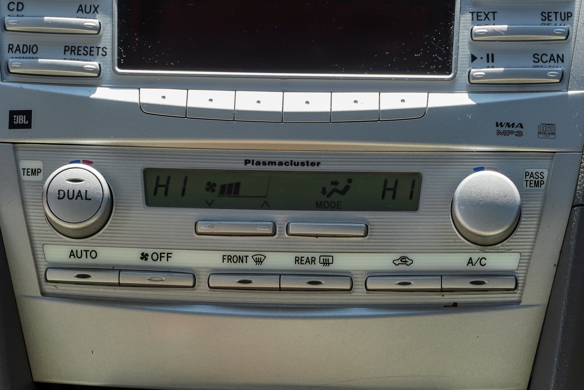 Used 2010 Toyota Camry XLE FWD image 35