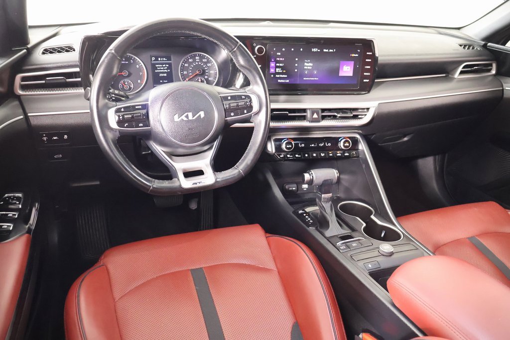 Used 2023 Kia K5 GT-Line image 2