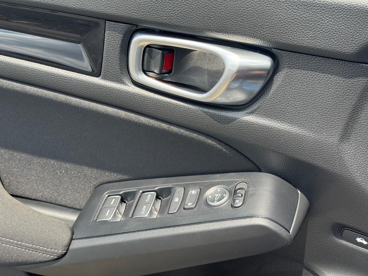 Certified 2026 Honda Civic FWD Hybrid Sedan image 25