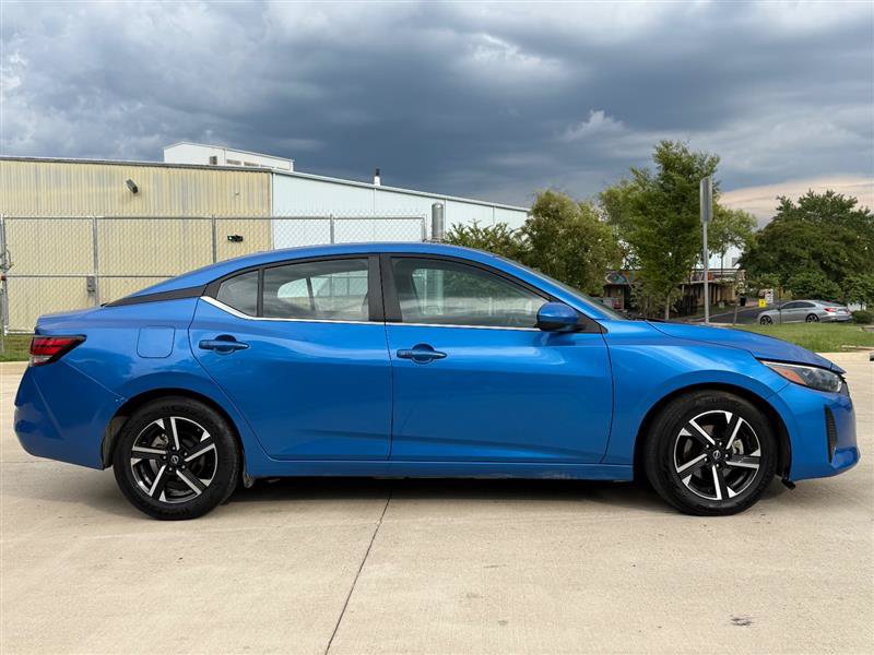 Used 2024 Nissan Sentra SV FWD image 5