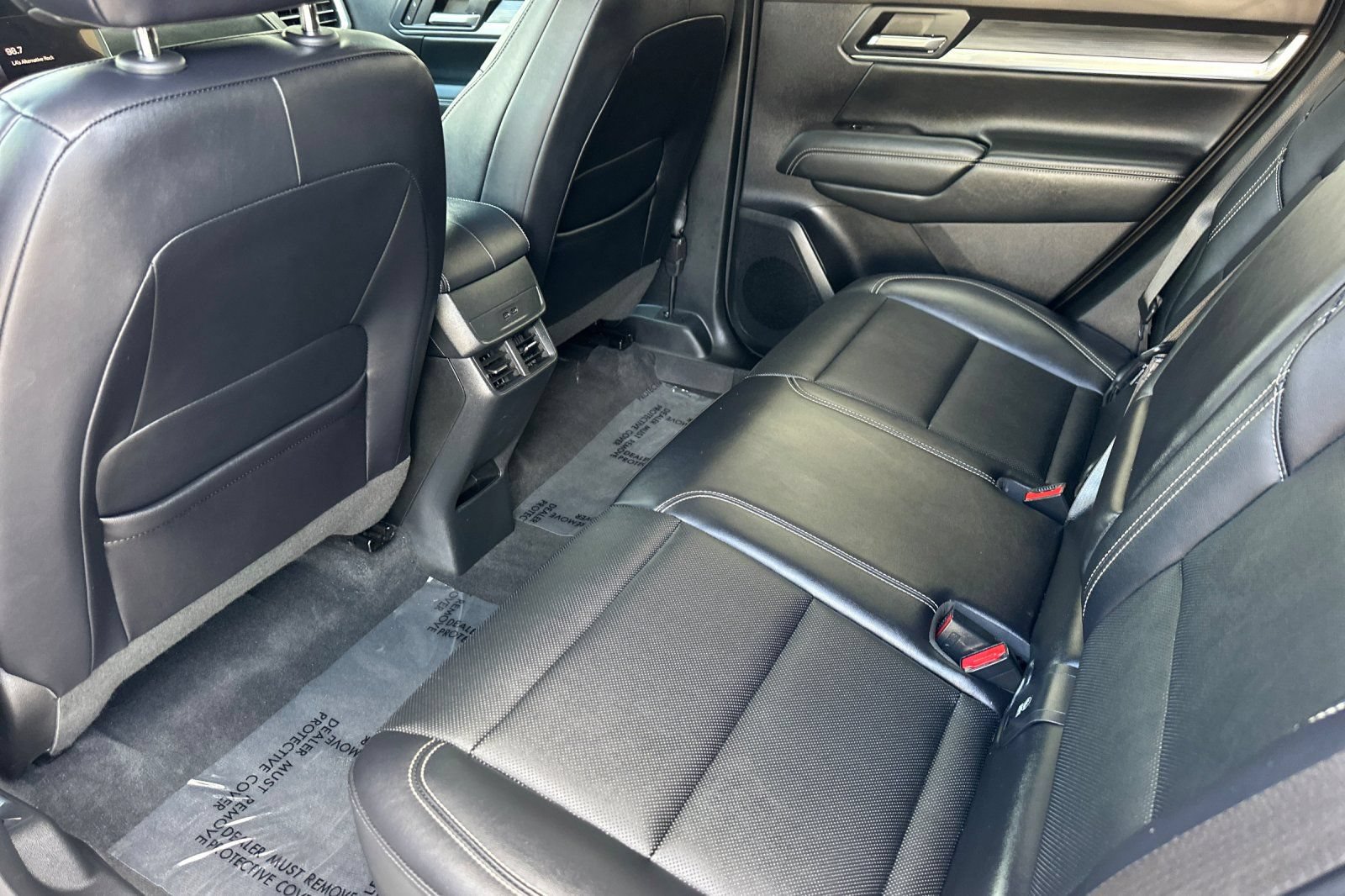 Used 2026 GMC Terrain Elevation w/ Elevation Premium Package FWD image 14