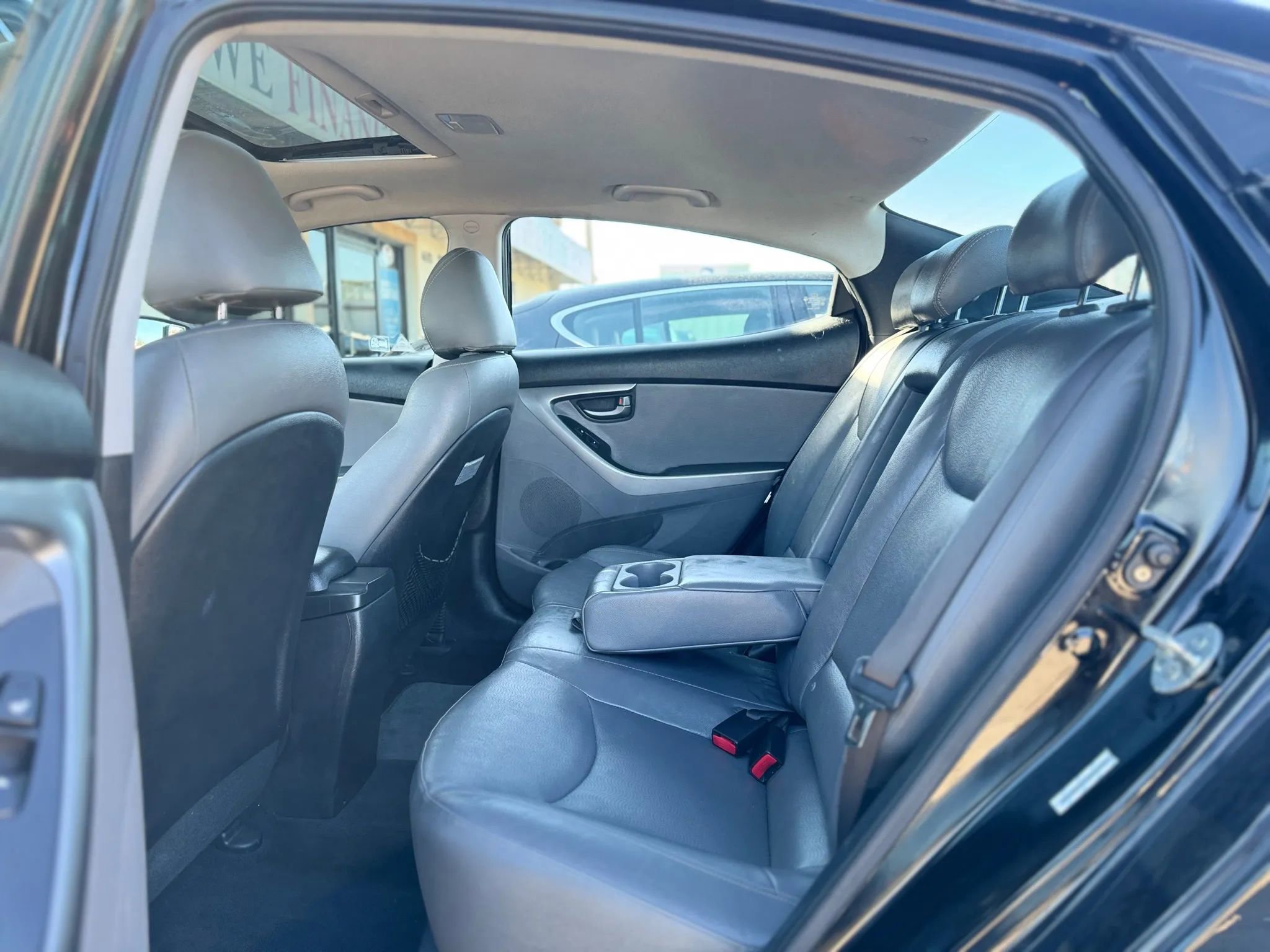 Used 2013 Hyundai Elantra Limited image 35