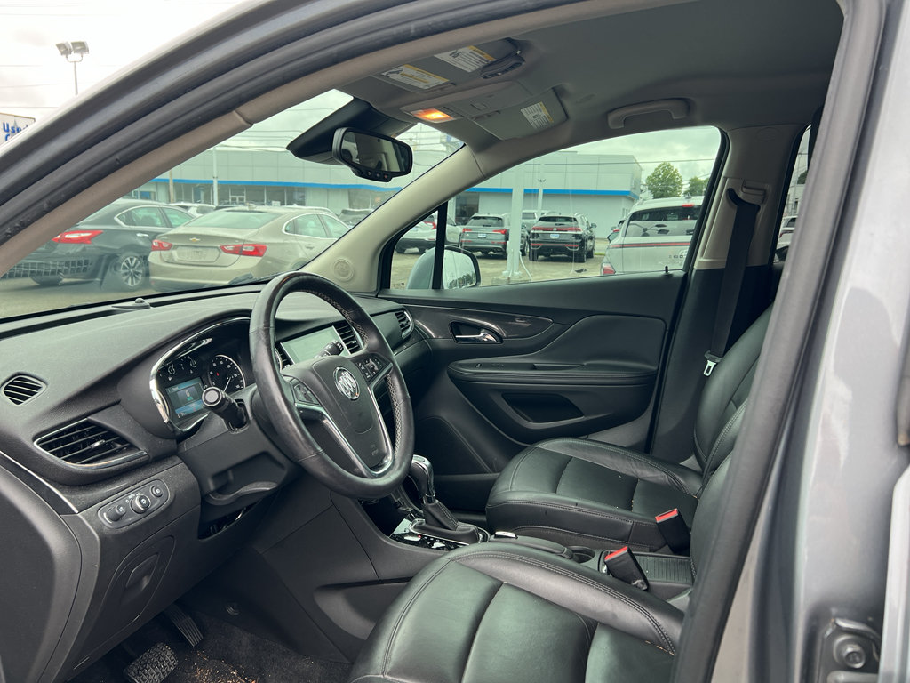 Used 2019 Buick Encore Essence w/ Safety Package II FWD image 9