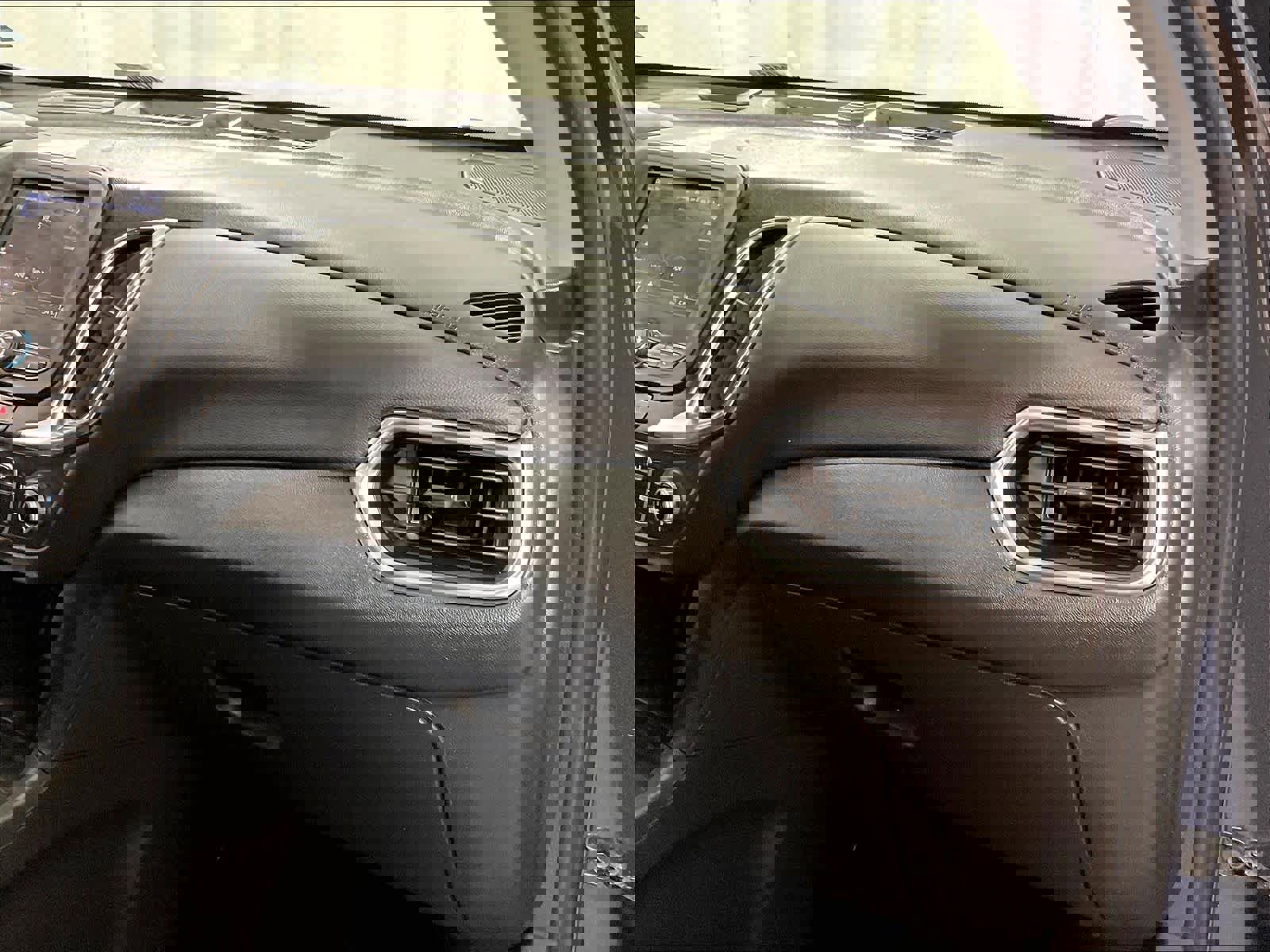 Used 2022 Chevrolet Equinox LT image 13