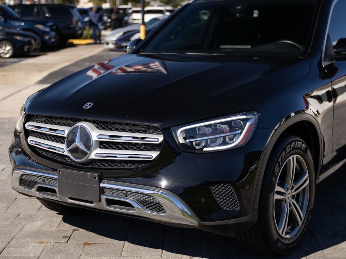 Used 2021 Mercedes-Benz GLC 300 image 5