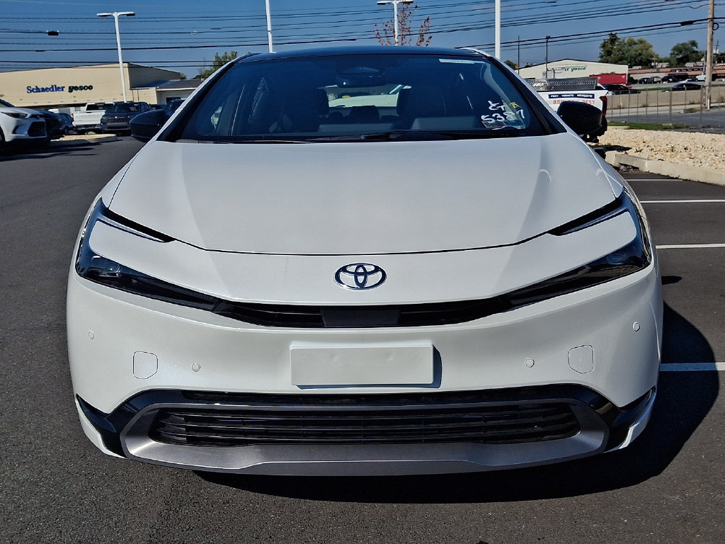 New 2027 Toyota Prius XLE AWD/4WD image 2