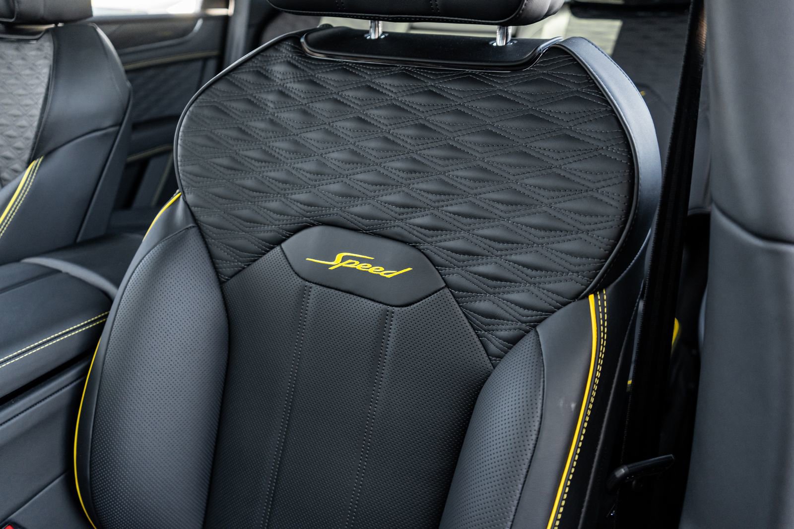 Used 2026 Bentley Bentayga Speed image 30