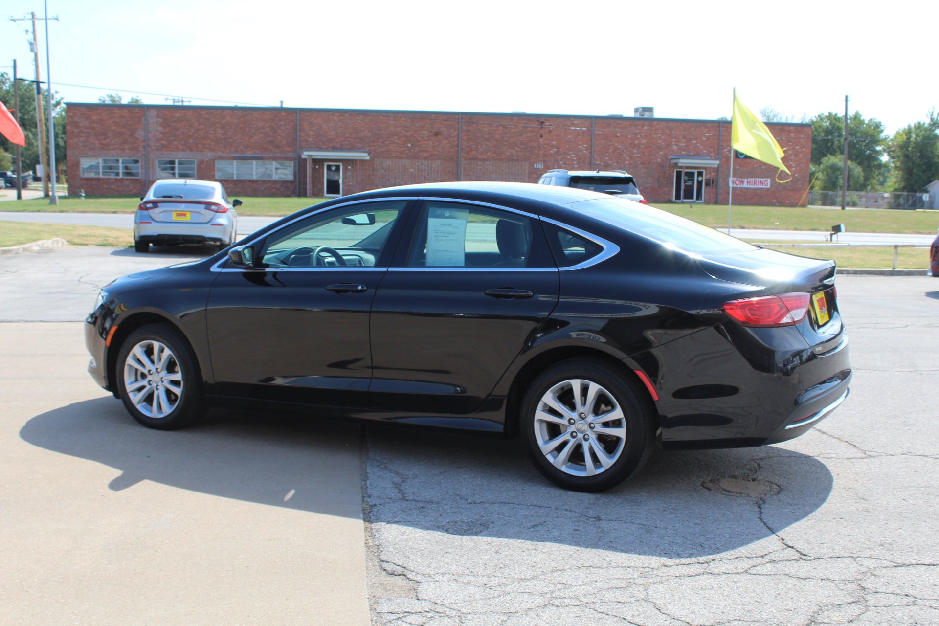 Used 2015 Chrysler 200 Limited FWD image 8